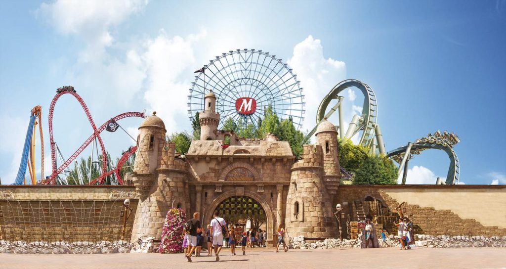 Ingresso di Mirabilandia, il parco divertimenti vicino Ravenna